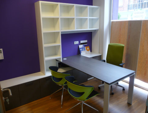 mobiliario de oficina Vitoria-Gasteiz Dimensión